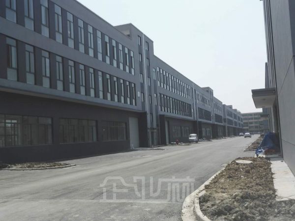 厂房正门图