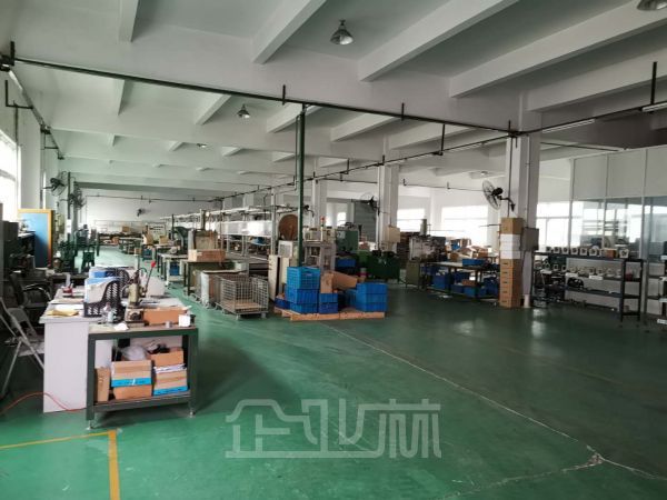 厂房正门图