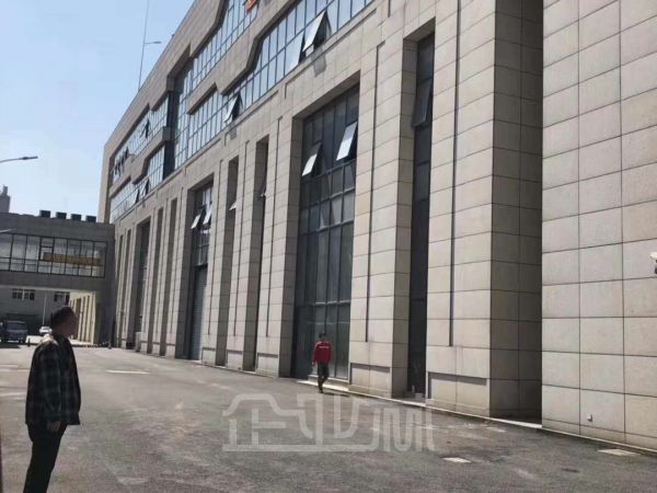 厂房正门图