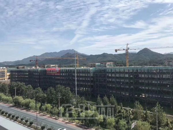 厂房内饰图
