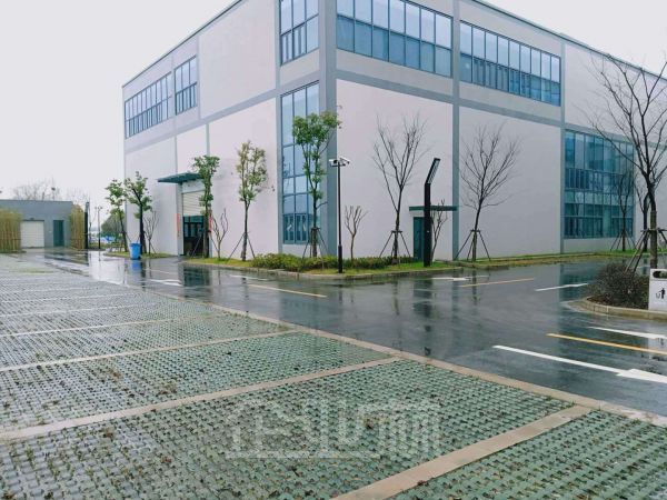 厂房正门图
