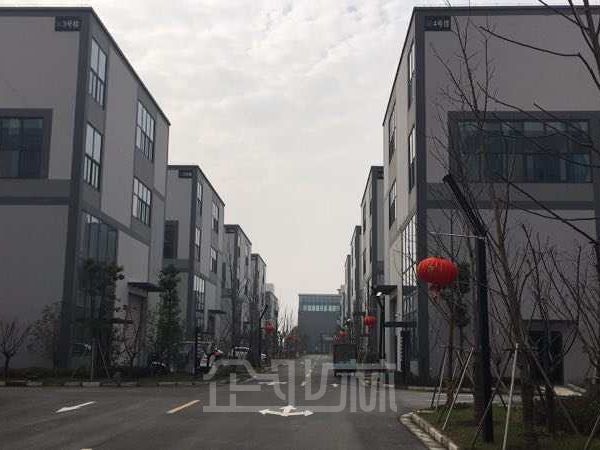 厂房正门图