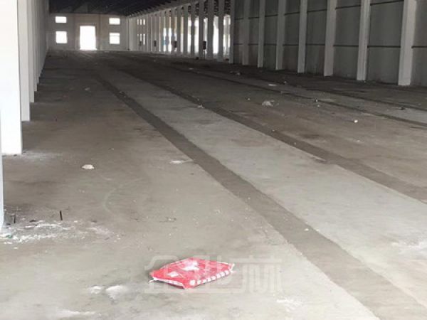 厂房正门图