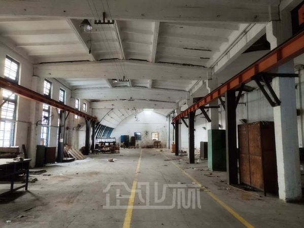 厂房正门图