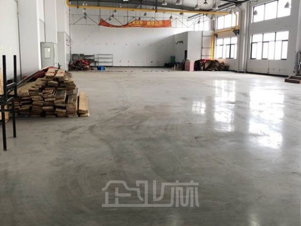 厂房正门图