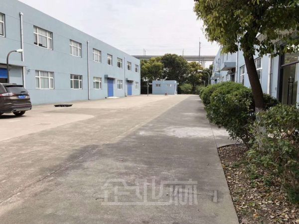 厂房内饰图