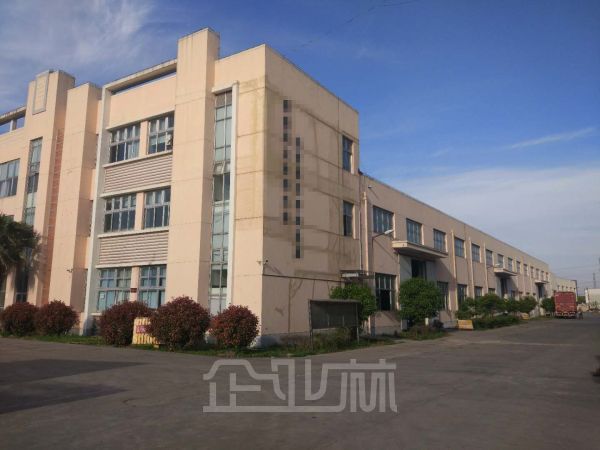出租：奉贤柘林厂区6500平方一局二火车头单层厂房
