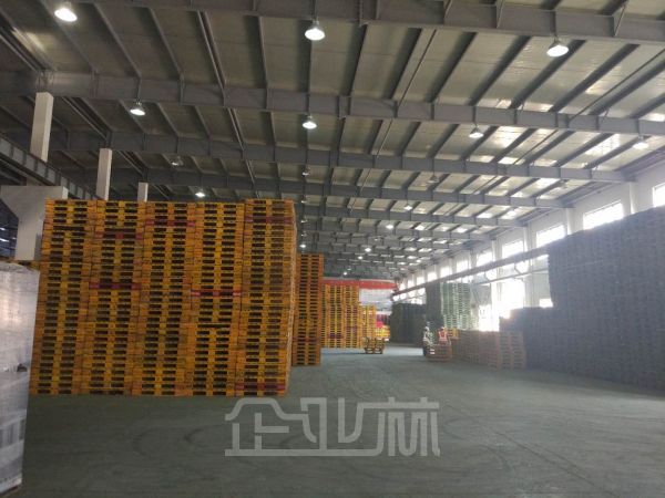 厂房正门图