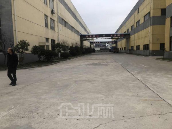 厂房正门图