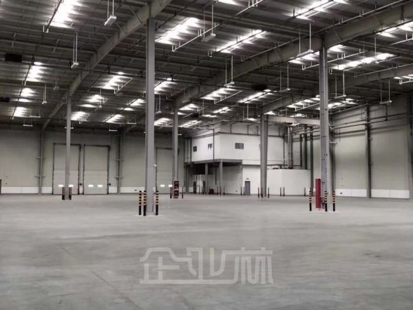 厂房正门图