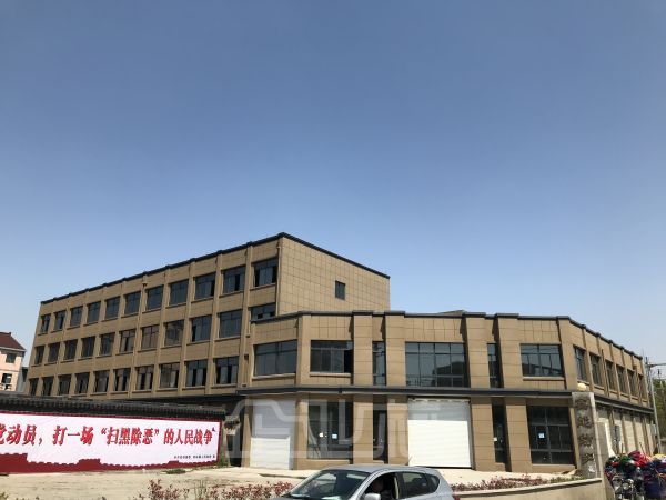湖州双林镇外环东路旁3500方出租 地理位置优越，带停车场，独门独院，4层，整体出租！
