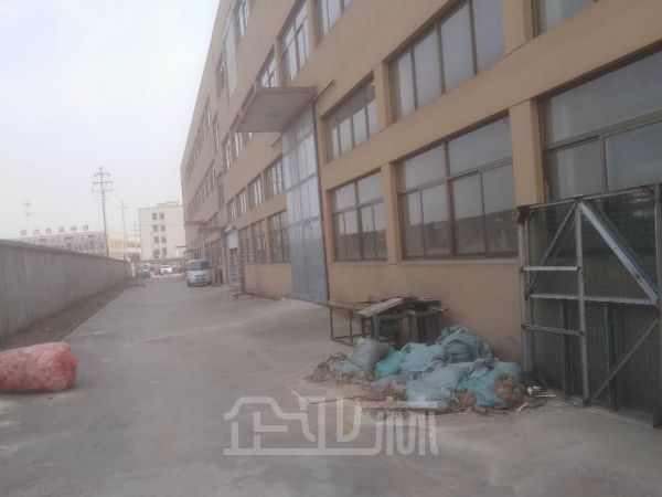 厂房正门图