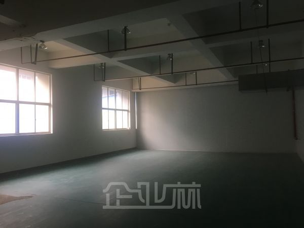 厂房正门图