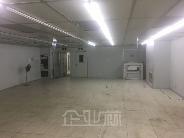 厂房正门图