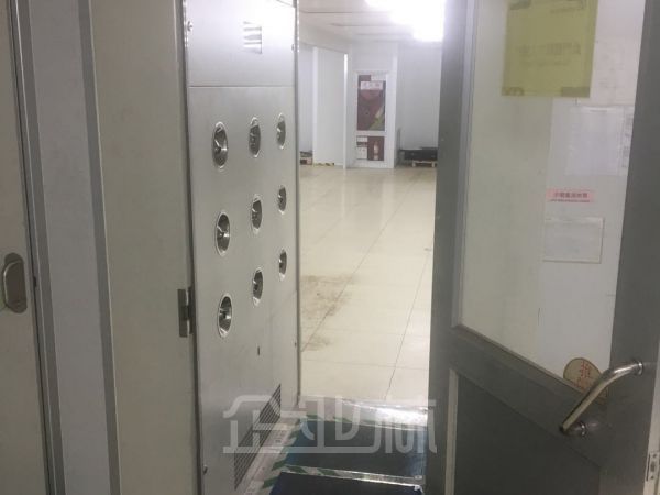 厂房正门图