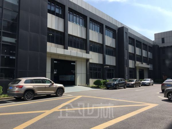 厂房正门图