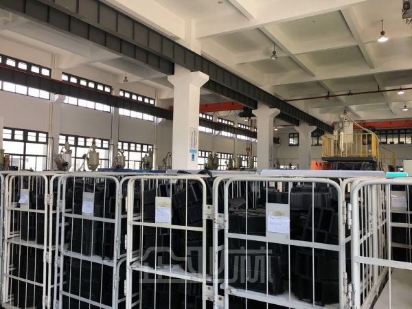 厂房正门图