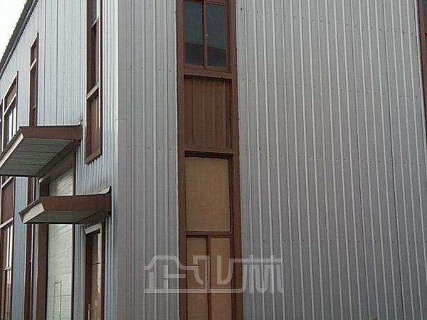厂房正门图