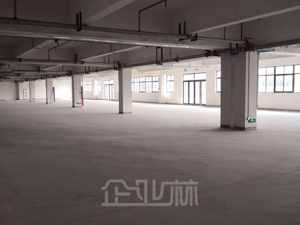 厂房正门图