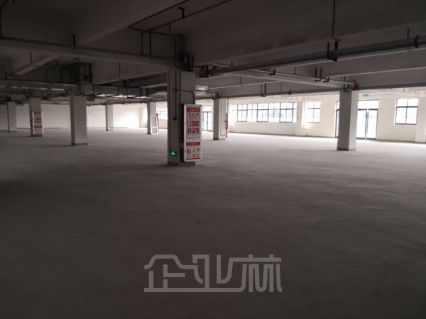 厂房正门图