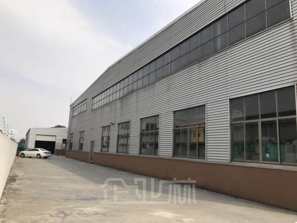 浦东新区8800平方厂房出租,层高10米有行车