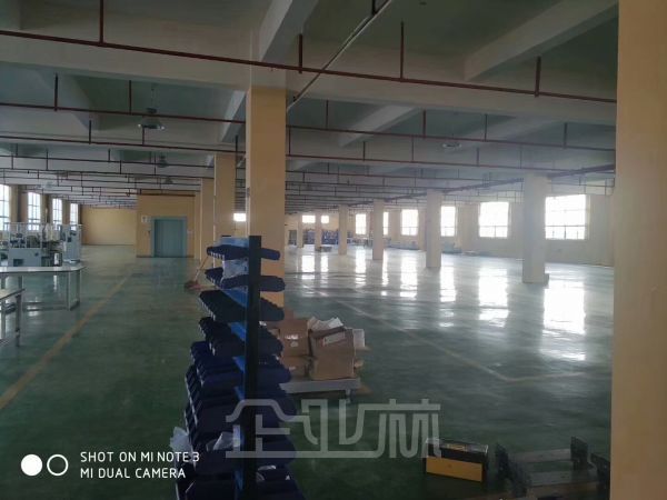 厂房正门图