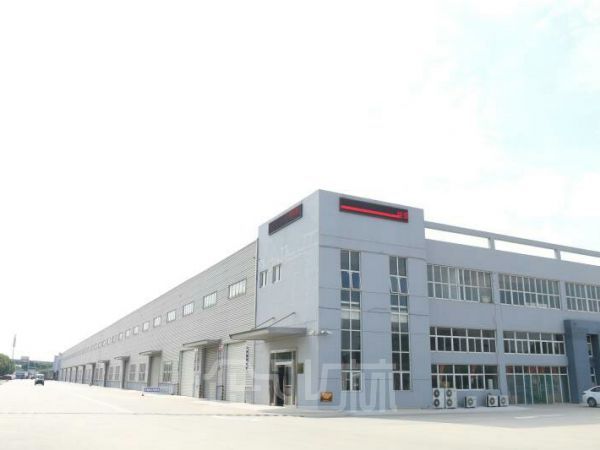 昆山高新区12150平单层可架行车厂房出租