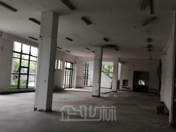 厂房正门图
