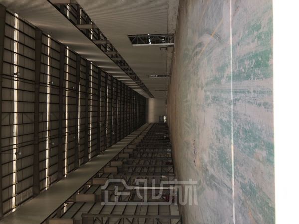 厂房正门图