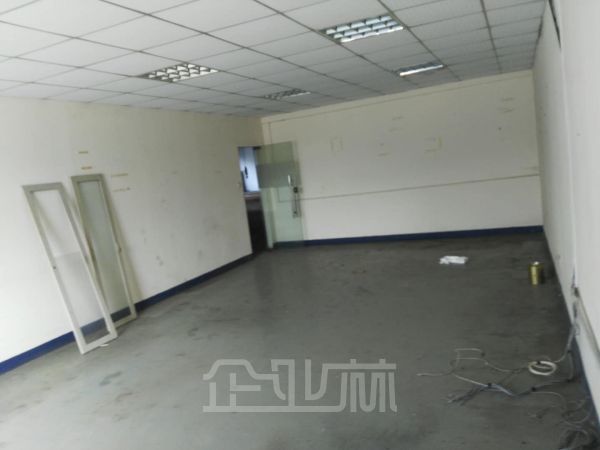 厂房正门图