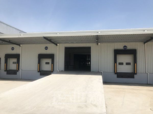奉贤环城西路17000平方厂房出租，有冷库和恒温库