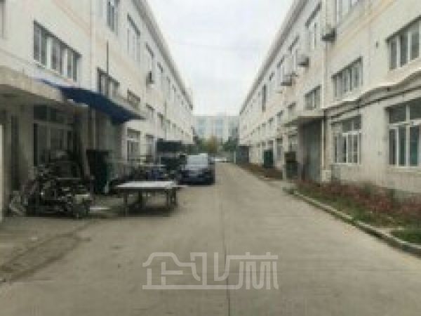 厂房正门图