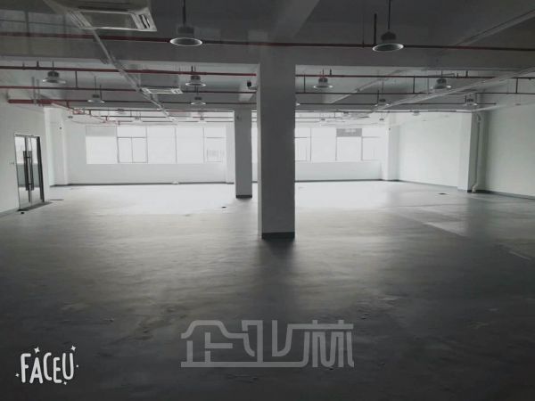 厂房正门图