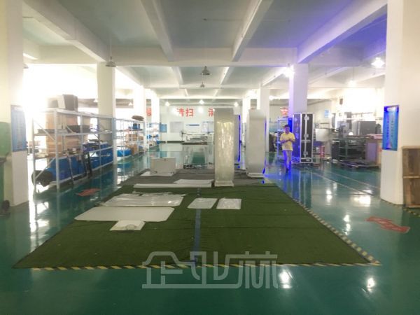 厂房正门图
