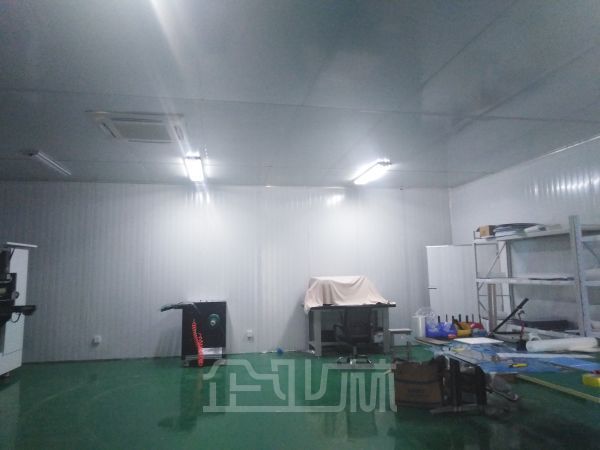 常熟东南1200平一楼含办公层高9m厂房出租，不用装修可拎包入住