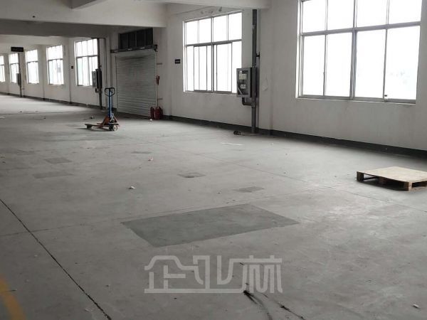 厂房正门图