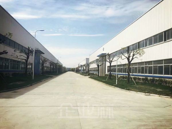 仓库正门图