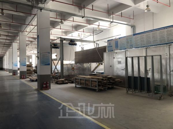 出租南通如皋10000平米可做家具喷漆雕刻厂房