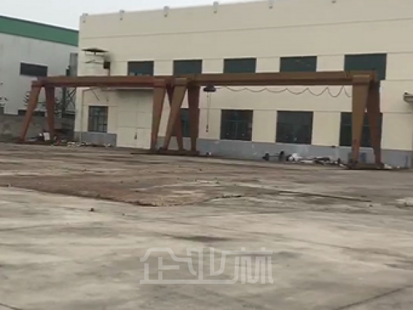 厂房正门图