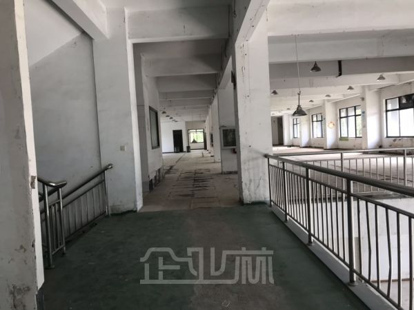 厂房正门图