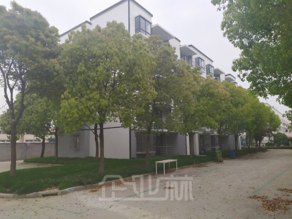 厂房正门图