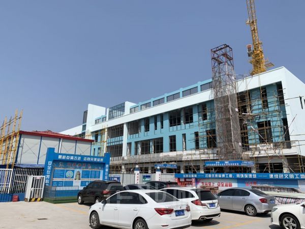 厂房正门图