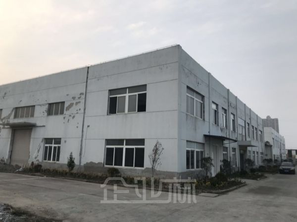 出租启东12000平单层火车头厂房
