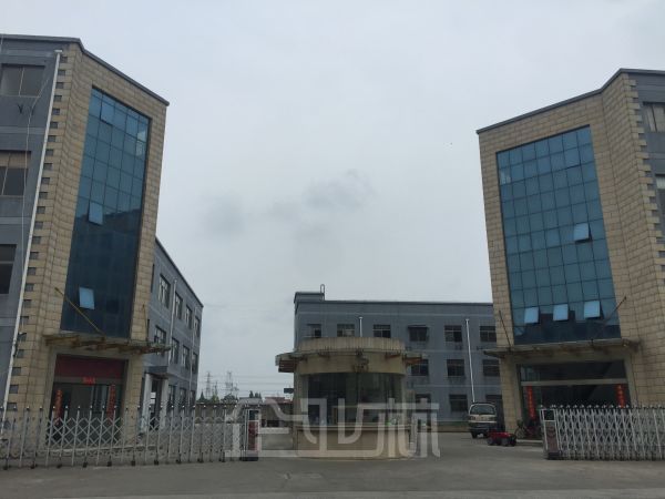 厂房正门图