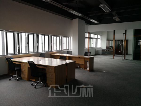 厂房正门图