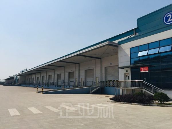 仓库正门图