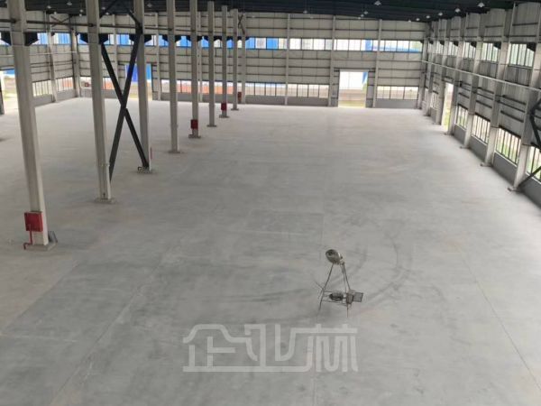 出租：昆山市新镇12100余平单双层厂房，大小可分