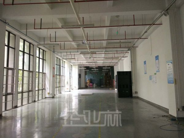 厂房正门图