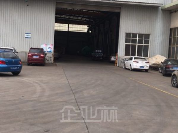 厂房正门图