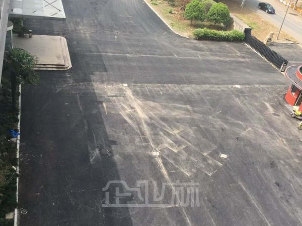 出租：松江佘山厂房 2楼5000平 单层 可环评 可注册